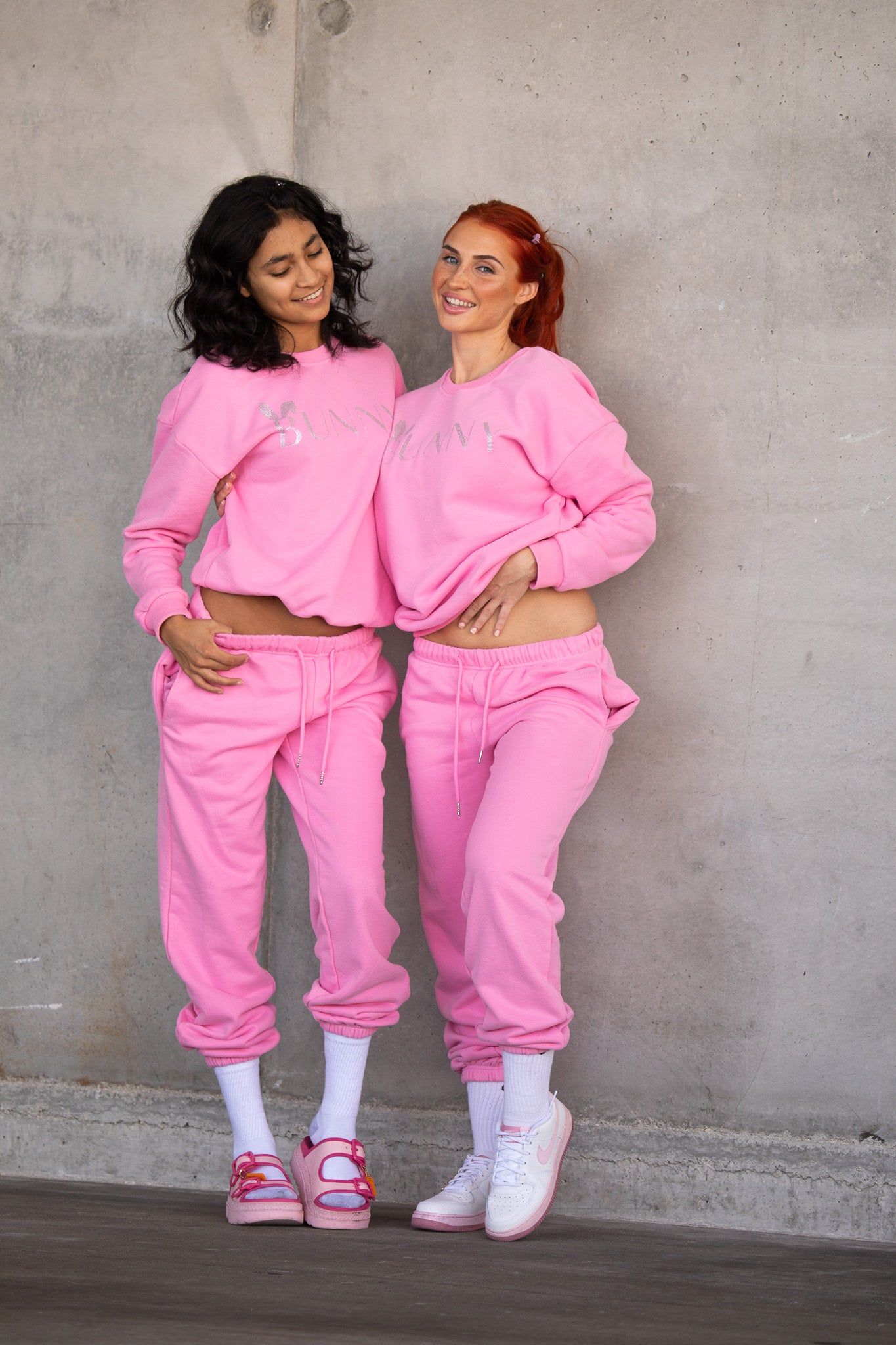 SWEATSHIRT IN CANDY PINK - BUNNIES ROOM